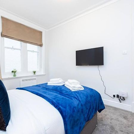 Stylish Studio In Leicester Square Лондон Экстерьер фото
